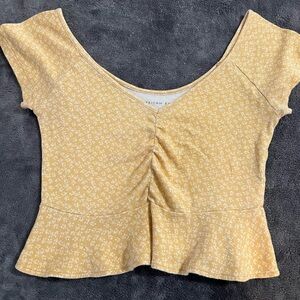 American Eagle Outfitters Yellow Floral Crop Top